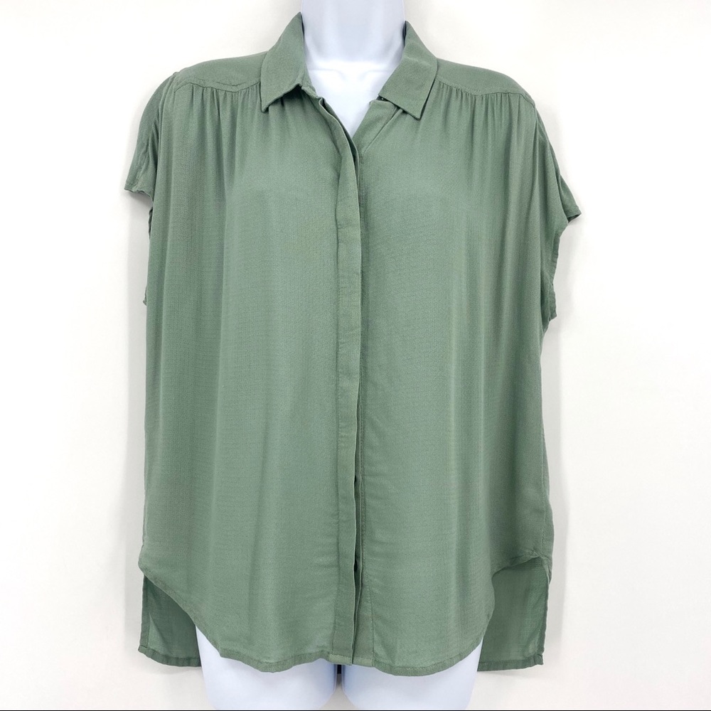 Lucky Brand 🍀 Green Solid Short Sleeve Top S - Picture 2 of 9